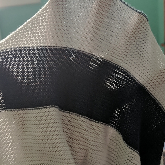 Pink sweater - Picture 5 of 5